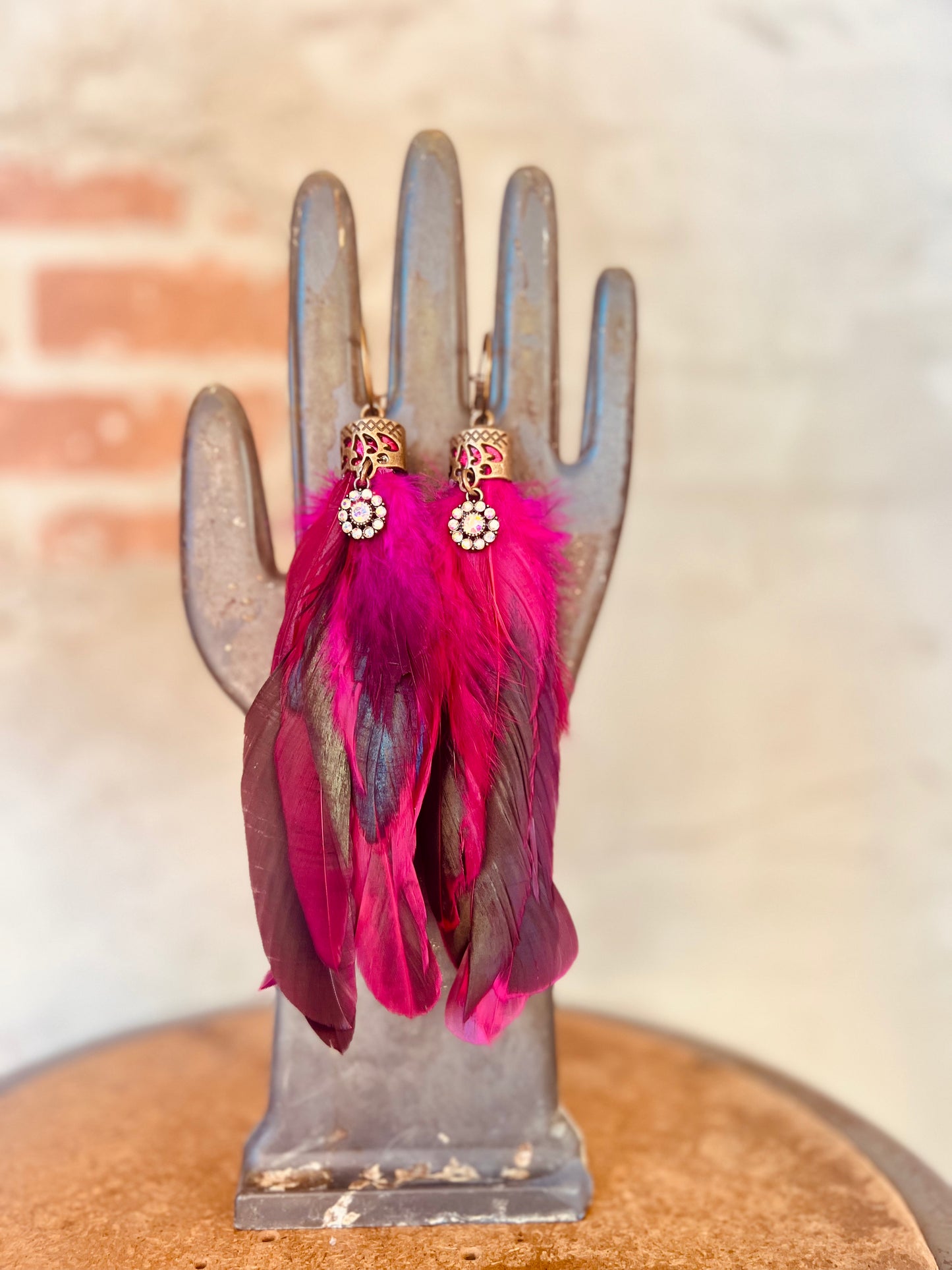 Feather Earring - Fuchsia