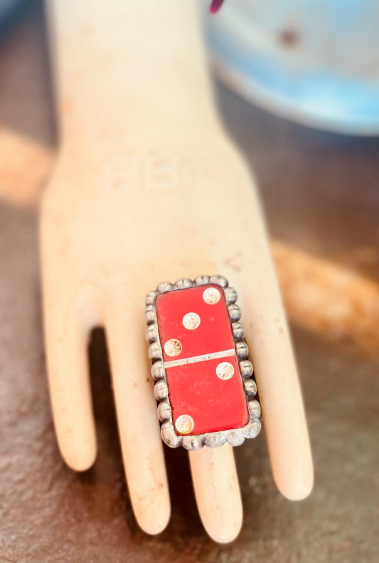 Domino Ring - Red